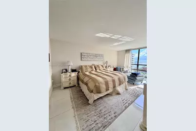 1450 Brickell Bay Dr #1410, Miami, FL 33131 - Photo 14