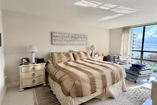 1450 Brickell Bay Dr, Miami, FL 33131 - Photo 14