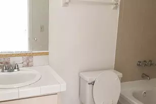 15401 SW 81st Cir Ln, Miami, FL 33193 - Photo 12