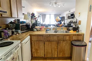 1541 NW 113th Ave, Pembroke Pines, FL 33026 - Photo 22