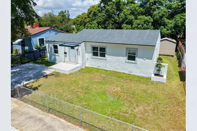 1029 NW 42nd St, Miami, FL 33127 - Photo 34