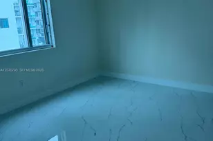 500 Brickell Ave, Miami, FL 33131 - Photo 10