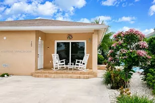360 3rd St, Key Colony, FL 33051 - Photo 4