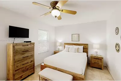 360 3rd St #0, Key Colony, FL 33051 - Photo 8