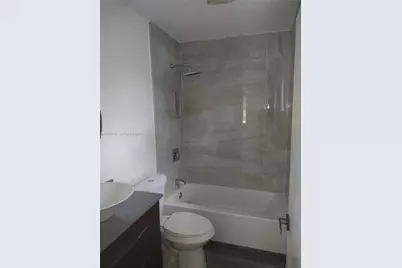 300 S Biscayne River Dr, Miami, FL 33169 - Photo 36
