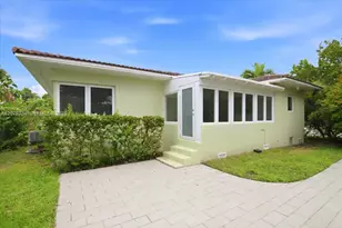 8975 Froude Ave, Surfside, FL 33154 - Photo 30