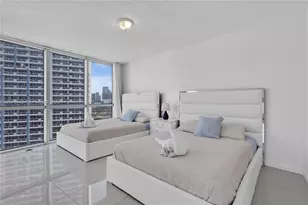 1750 N Bayshore Dr, Miami, FL 33132 - Photo 8
