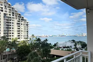 770 Claughton Island Dr, Miami, FL 33131 - Photo 1