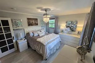 15610 NE 6th Ave, Miami, FL 33162 - Photo 12
