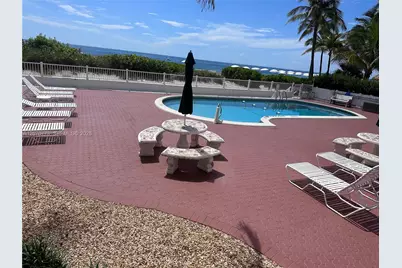 3424 SE 12th St #F5, Pompano Beach, FL 33062 - Photo 10