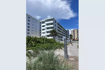 3424 SE 12th St #F5, Pompano Beach, FL 33062 - Photo 2