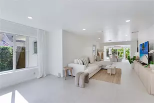 617 SW 5th Ave, Fort Lauderdale, FL 33315 - Photo 2