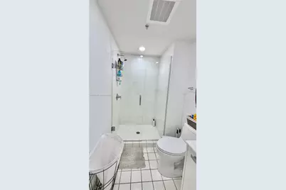 601 NE 36th St #3309, Miami, FL 33137 - Photo 22