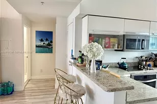601 NE 36th St, Miami, FL 33137 - Photo 16