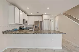 446 NW 11th Ave, Florida City, FL 33034 - Photo 14