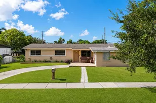 9500 Cutler Ridge Dr, Cutler Bay, FL 33157 - Photo 2
