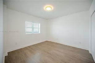 15051 Royal Oaks Ln, North Miami, FL 33181 - Photo 10