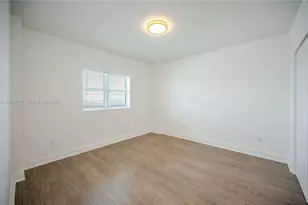 15051 Royal Oaks Ln, North Miami, FL 33181 - Photo 10