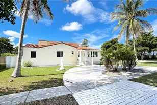 970 Plover Ave, Miami Springs, FL 33166 - Photo 1