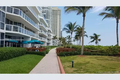 16485 Collins Ave #1131, Sunny Isles Beach, FL 33160 - Photo 4