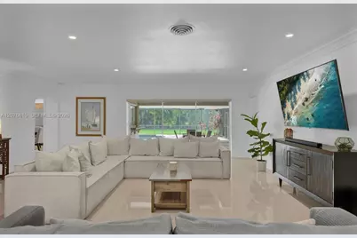 11805 SW 62nd Ave, Pinecrest, FL 33156 - Photo 2