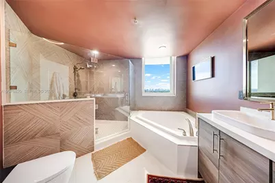1745 E Hallandale Beach Blvd #2407W, Hallandale Beach, FL 33009 - Photo 16