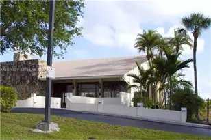 8110 SW 82nd Ct, Miami, FL 33143 - Photo 20