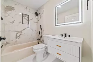220 N 69th Terrace, Hollywood, FL 33024 - Photo 32