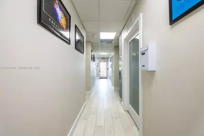 10200 NW 25th St #114, Doral, FL 33172 - Photo 12