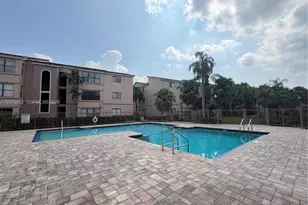2926 S University Dr, Davie, FL 33328 - Photo 42