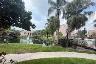 2926 S University Dr, Davie, FL 33328 - Photo 32