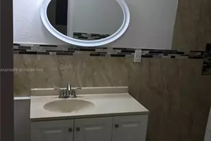 14321 NW 16th Ct, Miami, FL 33167 - Photo 24