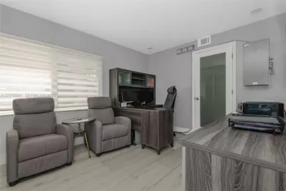 928 NW 106th Ave Cir, Miami, FL 33172 - Photo 16