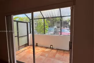 7915 SW 104th St, Miami, FL 33156 - Photo 2