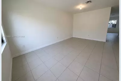 11876 SW 245th Ter #11876, Homestead, FL 33032 - Photo 4