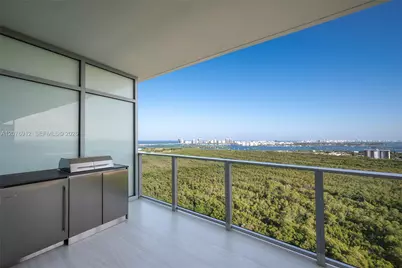 2411 Laguna Circle #2402, North Miami, FL 33181 - Photo 2