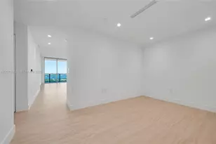 2411 Laguna Cir, North Miami, FL 33181 - Photo 8