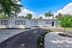 490 NE 141st, North Miami, FL 33161 - Photo 2