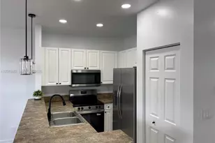 3102 Coral Ridge Dr, Coral Springs, FL 33065 - Photo 4