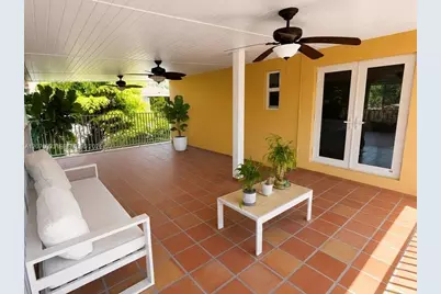 985 SW 10th St #1, Miami, FL 33130 - Photo 12