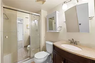 110 Lake Meryl Dr, West Palm Beach, FL 33411 - Photo 18
