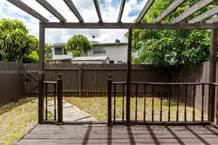 11312 SW 67th Terrace, Miami, FL 33173 - Photo 24