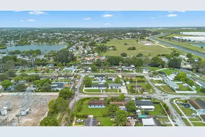 20400 NW 38th Ct, Miami Gardens, FL 33055 - Photo 34