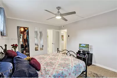 3017 N Oakland Forest Dr #208, Oakland Park, FL 33309 - Photo 22