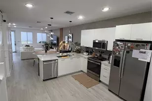 10300 NW 66th St, Doral, FL 33178 - Photo 8