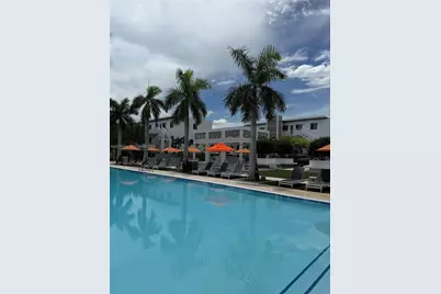 10300 NW 66th St, Doral, FL 33178 - Photo 64