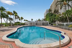 2655 Collins Ave, Miami Beach, FL 33140 - Photo 56