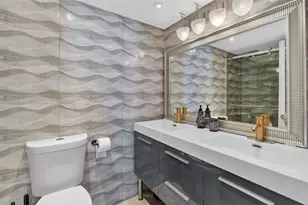 2655 Collins Ave, Miami Beach, FL 33140 - Photo 32