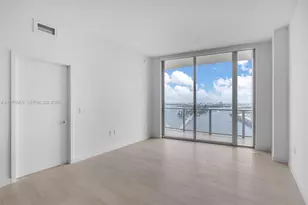 1400 Biscayne Blvd, Miami, FL 33132 - Photo 6