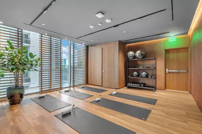 1400 Biscayne Blvd #2305, Miami, FL 33132 - Photo 38